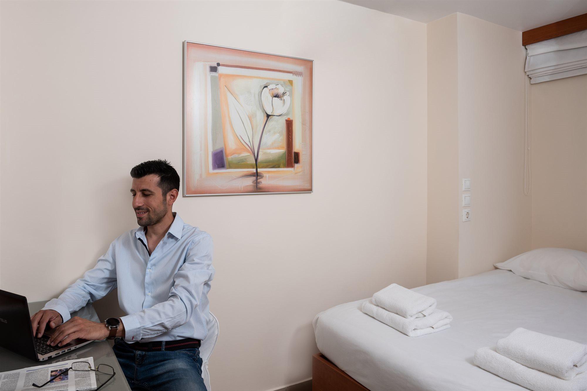 Hotel Galaxias Rhodes City Esterno foto