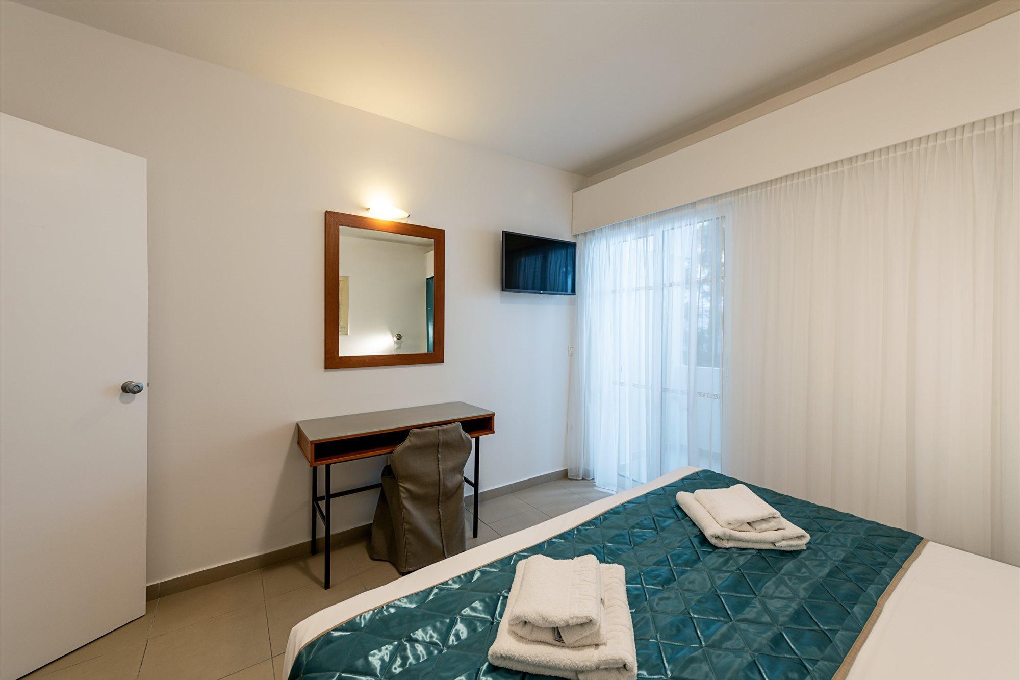 Hotel Galaxias Rhodes City Esterno foto